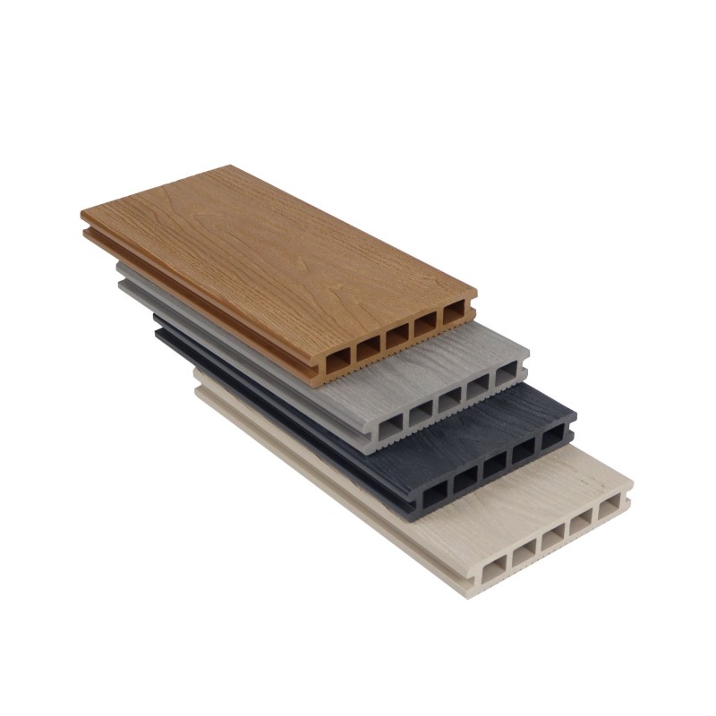 Decking in WPC 3D con goffratura profonda a bassa manutenzione - SAYRUO